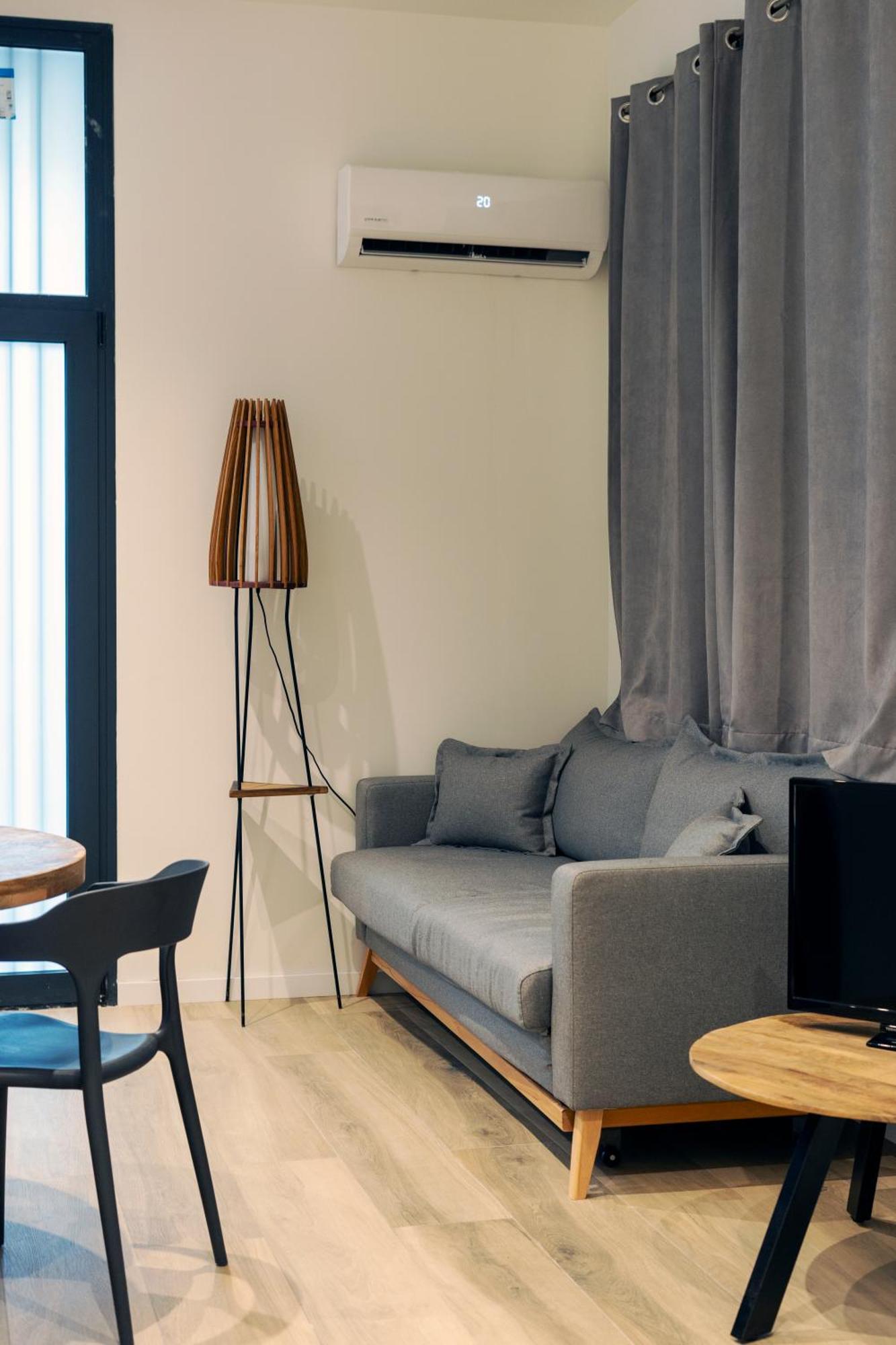 Vlc Host - Cubells Apartment Valencia Exterior photo