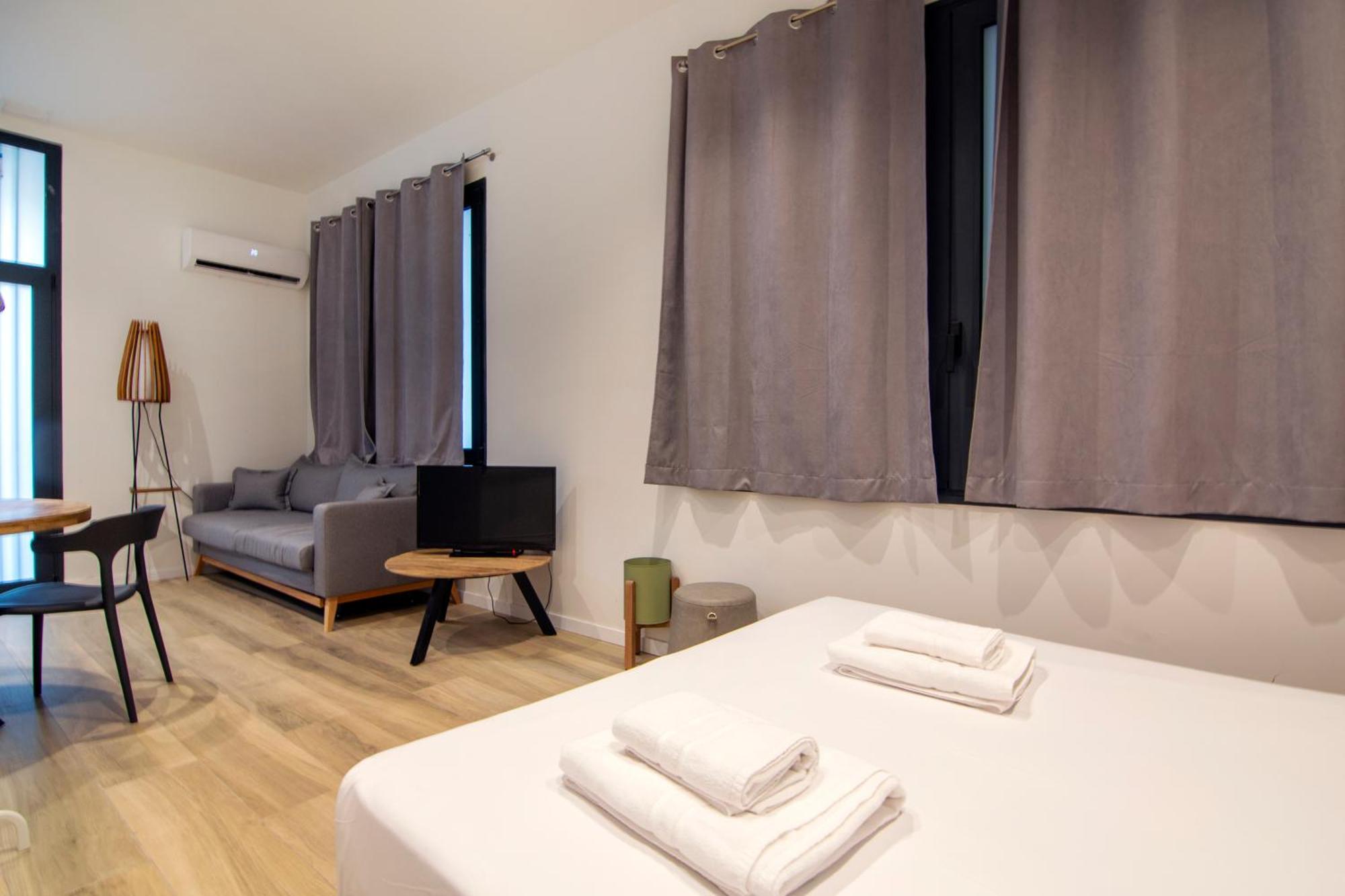 Vlc Host - Cubells Apartment Valencia Exterior photo