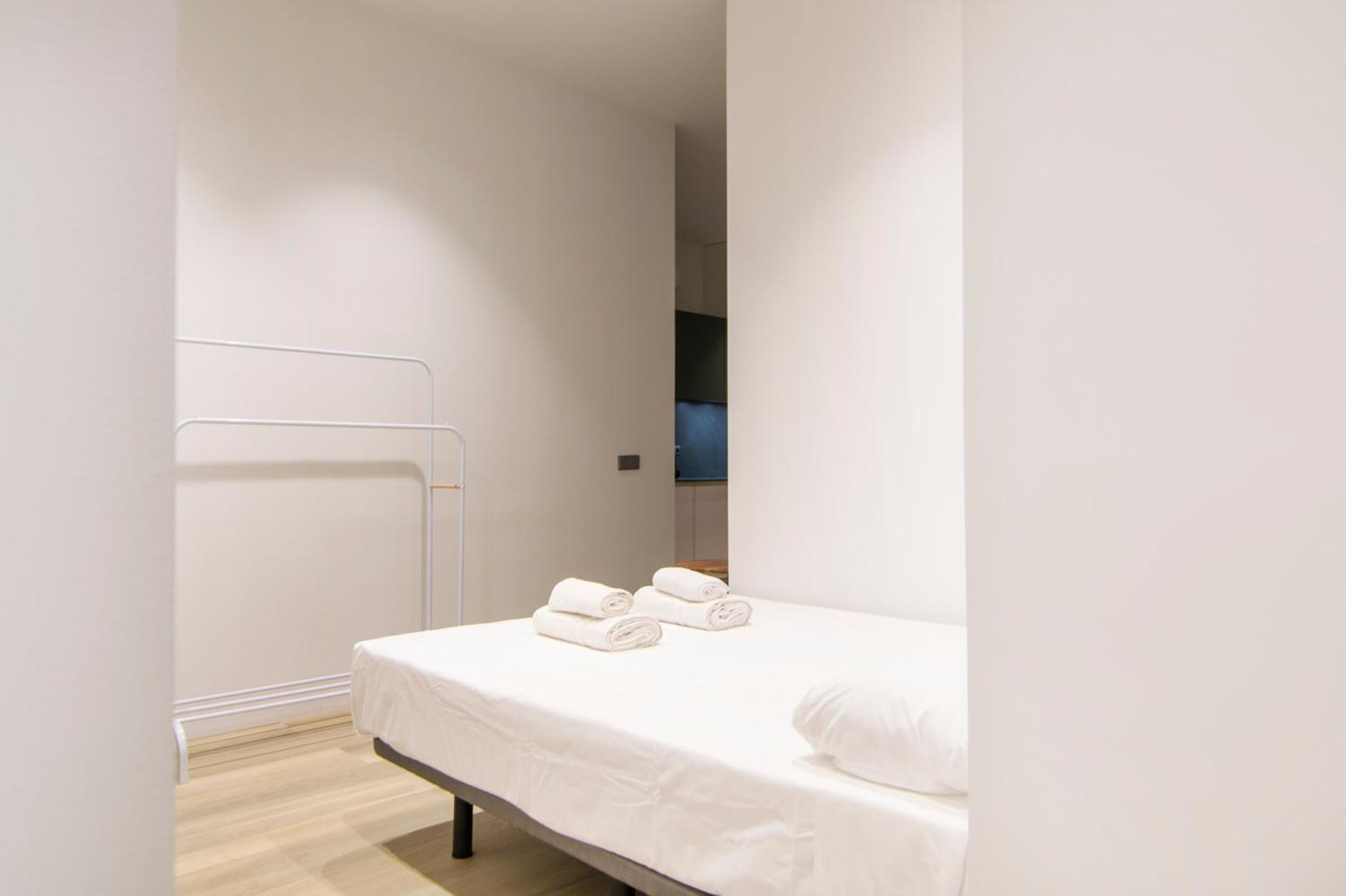 Vlc Host - Cubells Apartment Valencia Exterior photo